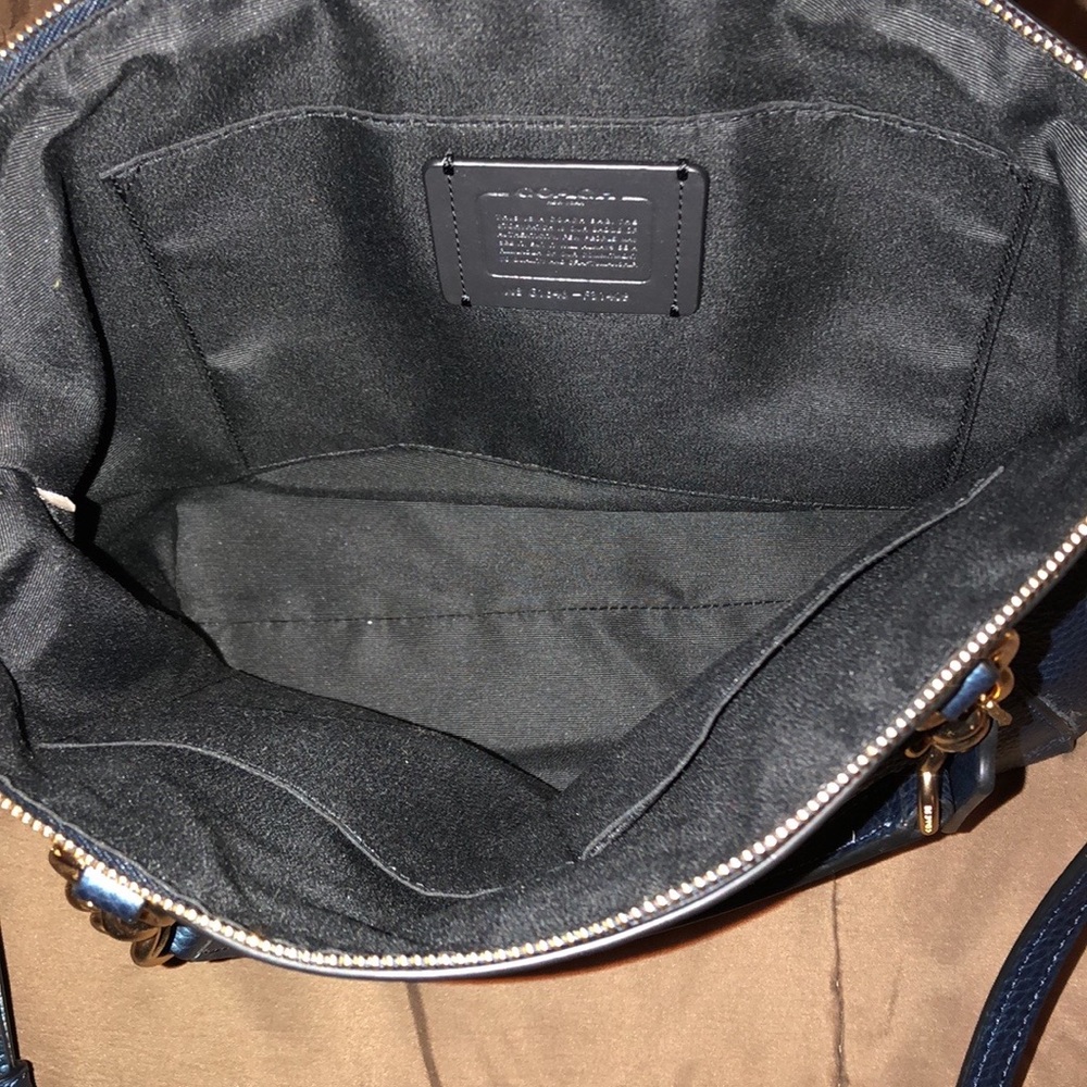 Coach satchel - Picture 3 of 4
